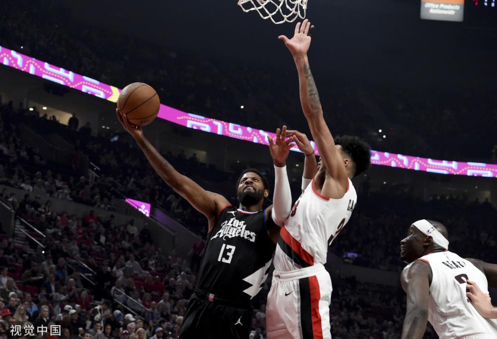 赛场上的稳 赛场上的稳