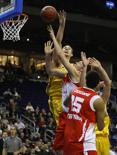 上海队主教 上海队主教