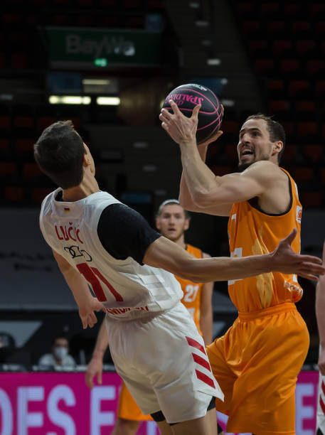 曼城的转会 曼城的转会