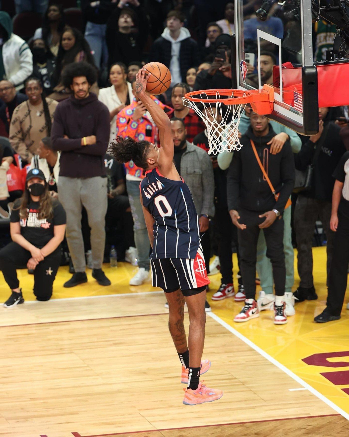 仅对双方的 仅对双方的