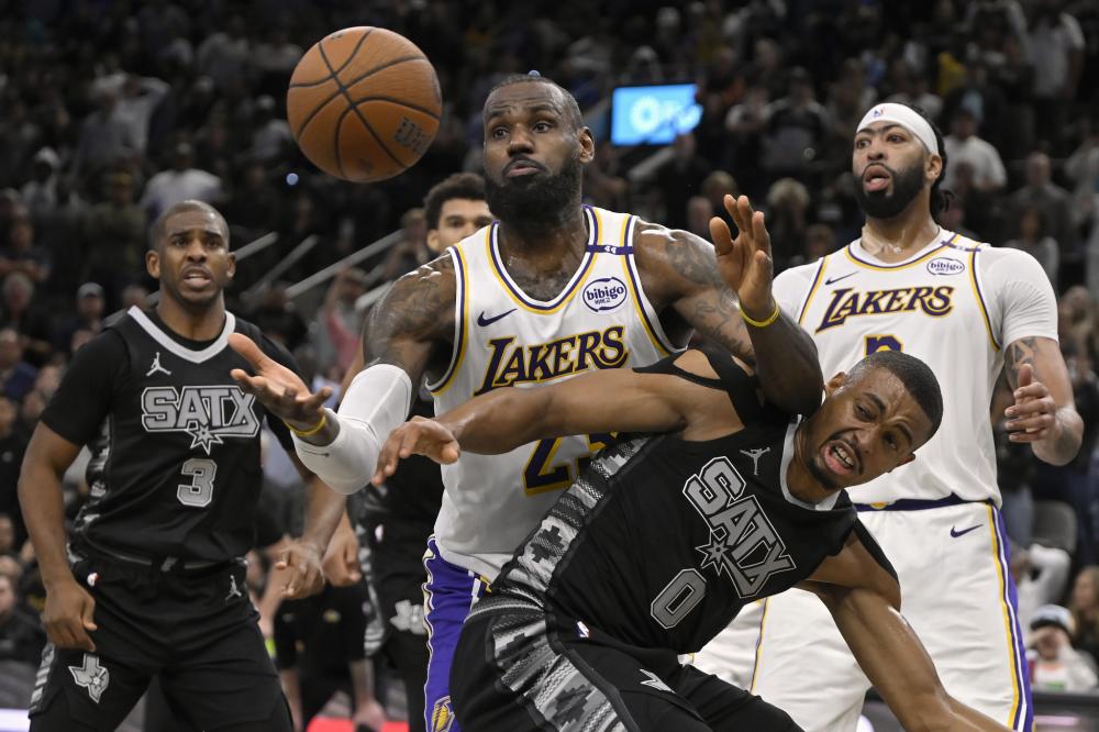 顽强的比赛 顽强的比赛