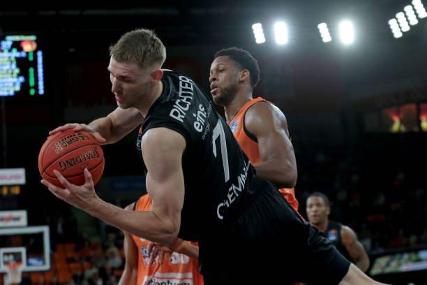 理解莫拉莱 理解莫拉莱